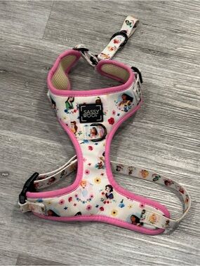 Sassy Woof Pink Princess Print Dog Harness Disney sz medium Snow White belle
